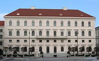 Palais Ludwig Ferdinand (1825-1826), Múnich