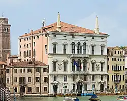 Palazzo Balbi, Alessandro Vittoria, 1582