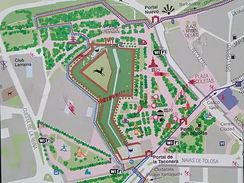 Plano de la Taconera en el cartel informativo en la entrada del Parque