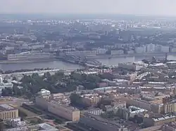 El Neva cerca del Puente Bolsheokhtinsky