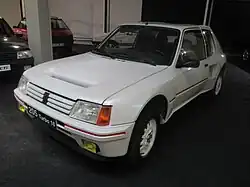 Se homologaría como versión de calle en una serie limitada de 200 unidades..