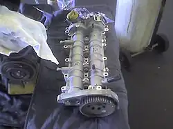 Árbol de levas doble