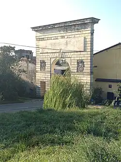 Corte Sant'Andrea donde se encuentra el embarcadero para curzar el río Po.