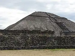 Pirámide del Sol en Teotihuacan (Estado de México)