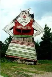 Antiguo molino transformado como Piret Ninase.