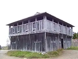 Recreación del Fuerte de Plymouth, primera casa de reunión de la iglesia en Plimoth Plantación