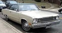 1975 Plymouth Valiant 2 puertas sin parantes