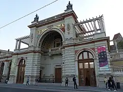 Bazar del jardín del castillo (Várkert Bazár) (1875-1882), Budapest