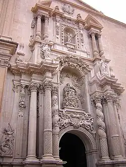 Basílica Menor de Santa María de Elche, de Nicolás de Bussy (1680-1682).