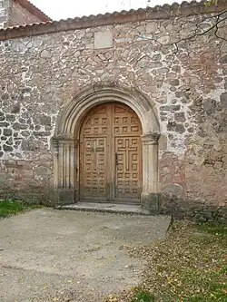 Pórtico de la iglesia.