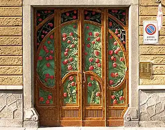 El «portón de las granadas» de la Via Argentero&nbsp;4.