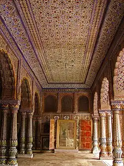 Interiores profusamente pintados de Jal Mahal