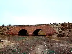 Puente alcantarilla antes de alcanzar a la estación Pampa Alta, el mas grande de todo el tendido.