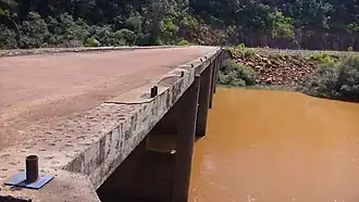 El Puente Internacional Comandante Rosales marca el fin de la BR-282 en la frontera con Argentina.