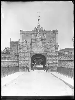 El Portal en una fotografía de Altadill