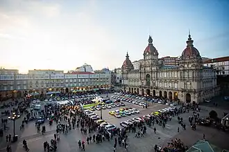 La Plaza de María Pita ha acogido el parque cerrado durante muchas ediciones.