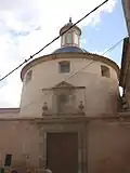 Fachada de la capilla de la comunión.