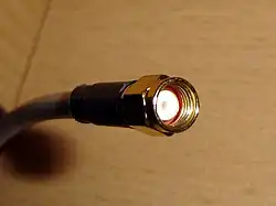 Conector RP-SMA macho.