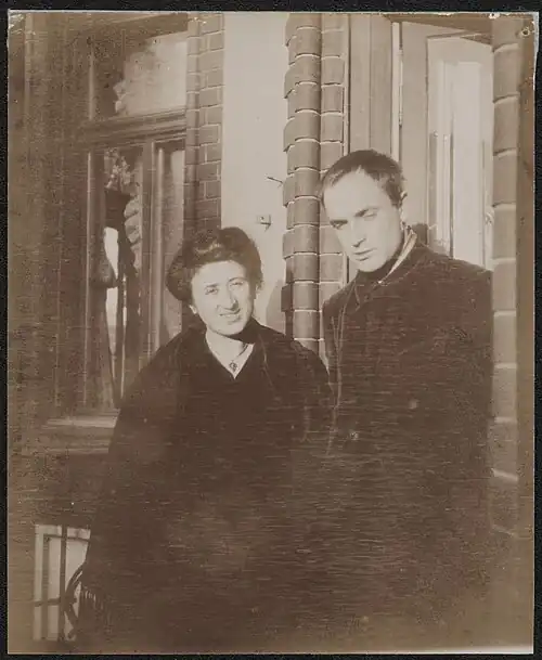 Rosa Luxemburgo y Kostja Zetkin (1909)