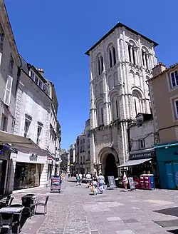 Iglesia de Saint-Porchaire de Poitiers