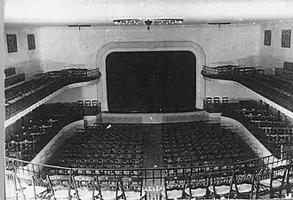 Interior del Teatro Olesa (El Salistes)