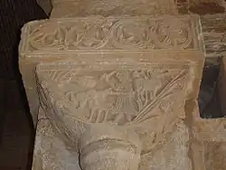 Capitel de la iglesia de San Pedro de la Nave (arte visigodo)