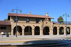 Estación Santa Bárbara, California (1902).