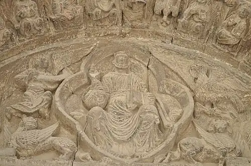 Tímpano del pórtico de la iglesia de Santa María Magdalena (Tudela)