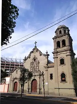 Iglesia de Santa Teresita.