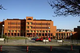 Edificio Interfacultativo (Facultades de Educación y de Filosofía y Letras)