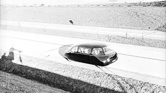 Prueba de conducción en una autopista