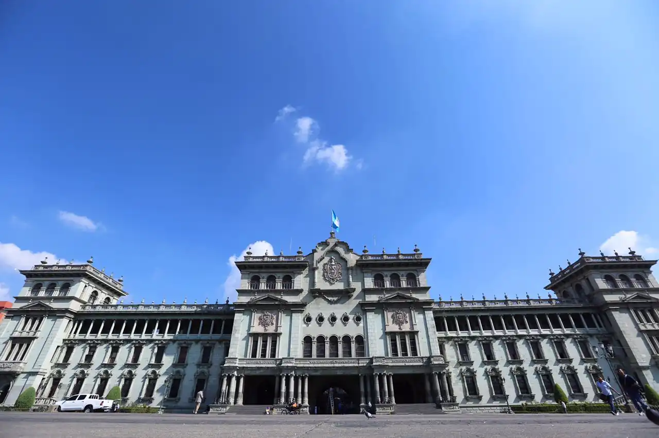 Se_presenta_informe_preliminar_por_daños_en_el_Palacio_Nacional_de_la_Cultura_luego_de_nuevo_sismo_-_34633083144