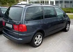 SEAT Alhambra I (segunda serie vista posterior).