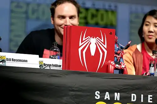 Edición limitada de la consola y el mando de Spider-Man.