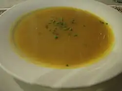 Sopa de calabaza y nueces