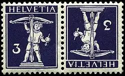 En los sellos suizos aparece "Helvetia" para indicar que son de Suiza.