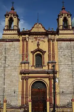 Fachada del Templo de Nuestra Señora de Dolores