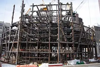 La construcción en abril de 2009
