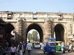 Teen Darwaza (tres puertas) a Ahmedabad