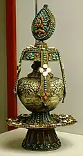 Torma, vaso de ofrendas tibetano, siglo&nbsp;XIX.