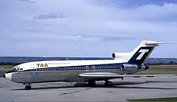 Boeing 727-100 en el aeropuerto de Perth (1971)