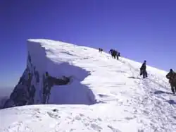 Un grupo de montañeros en el pico Trem (escalada de invierno de 2005)