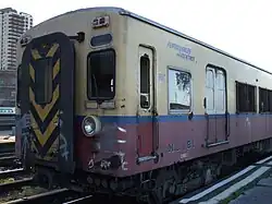 Frente de la formación cartonera de la línea Mitre