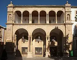 Antiguas casas consistoriales