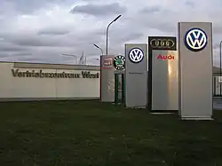 Centro de distribución del Grupo Volkswagen en Alemania, con SEAT al final.