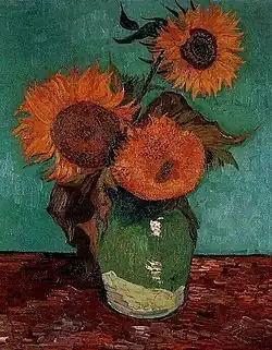 Jarrón con tres girasoles (F453, JH1559), óleo, 73&nbsp;x&nbsp;58&nbsp;cm, Arlés, agosto de 1888. Colección privada, Estados Unidos.