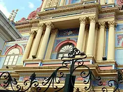 El Arquitecto Nóe Macchi conde di Cellere, fundó en el periodo 1.857 a 1.887 la empresa constructora mas importante del norte argentino, siendo la Iglesia Nuestra Señora de la Candelaria de la Viña unas de las obras de arquitectura religiosa.-