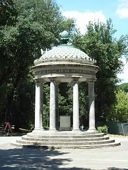 Villa Borghese a Roma: Tempio di Diana