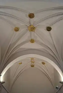 Bóveda de la iglesia.