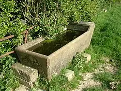 Artesa labrada en piedra (en el Leicestershire británico).
